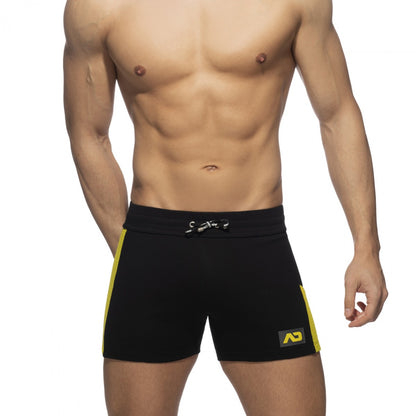 POCKET SPORT SHORTS